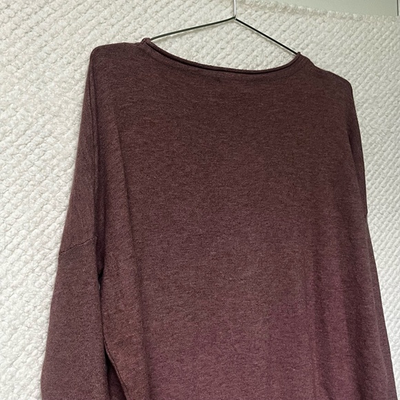 Altar'd State Womens Deep Plum Tunic Sweater Relaxed Fit Patch Pocket Boho S/M - Picture 8 of 11